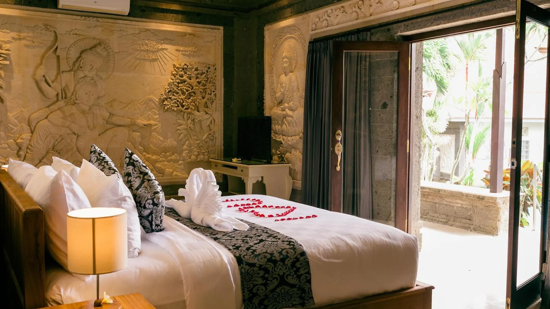 Nocleg ze śniadaniem Arbathu Villa Ubud