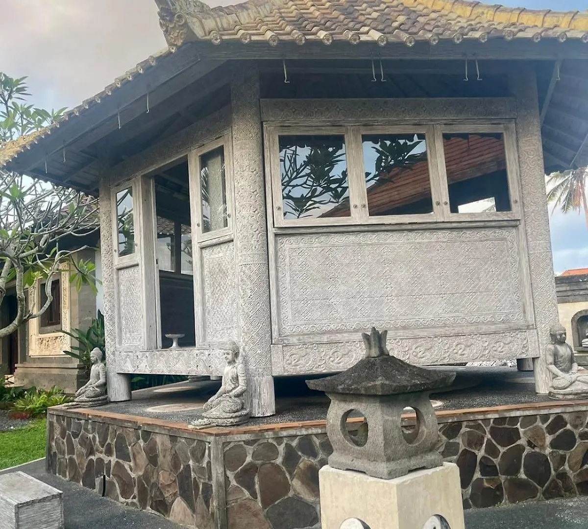 Nocleg ze śniadaniem Arbathu Villa Ubud